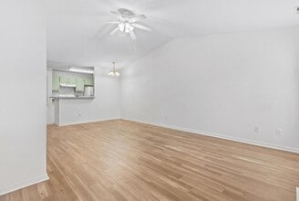 112 Kobe Dr in Havelock, NC - Building Photo - Building Photo