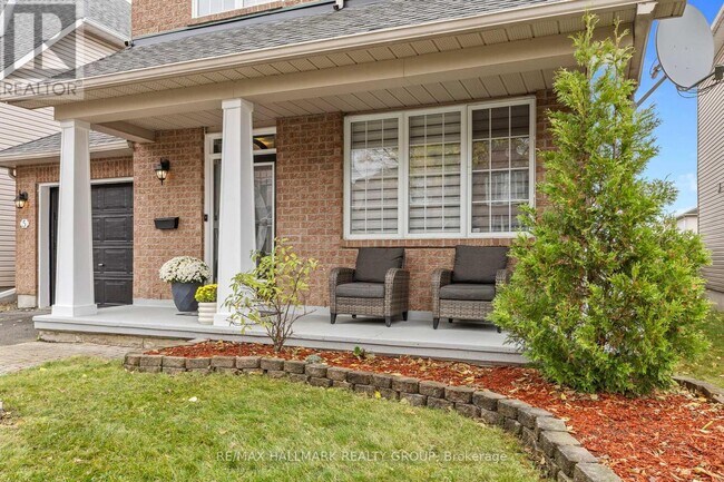 5 Rossan St in Ottawa, ON - Building Photo - Building Photo