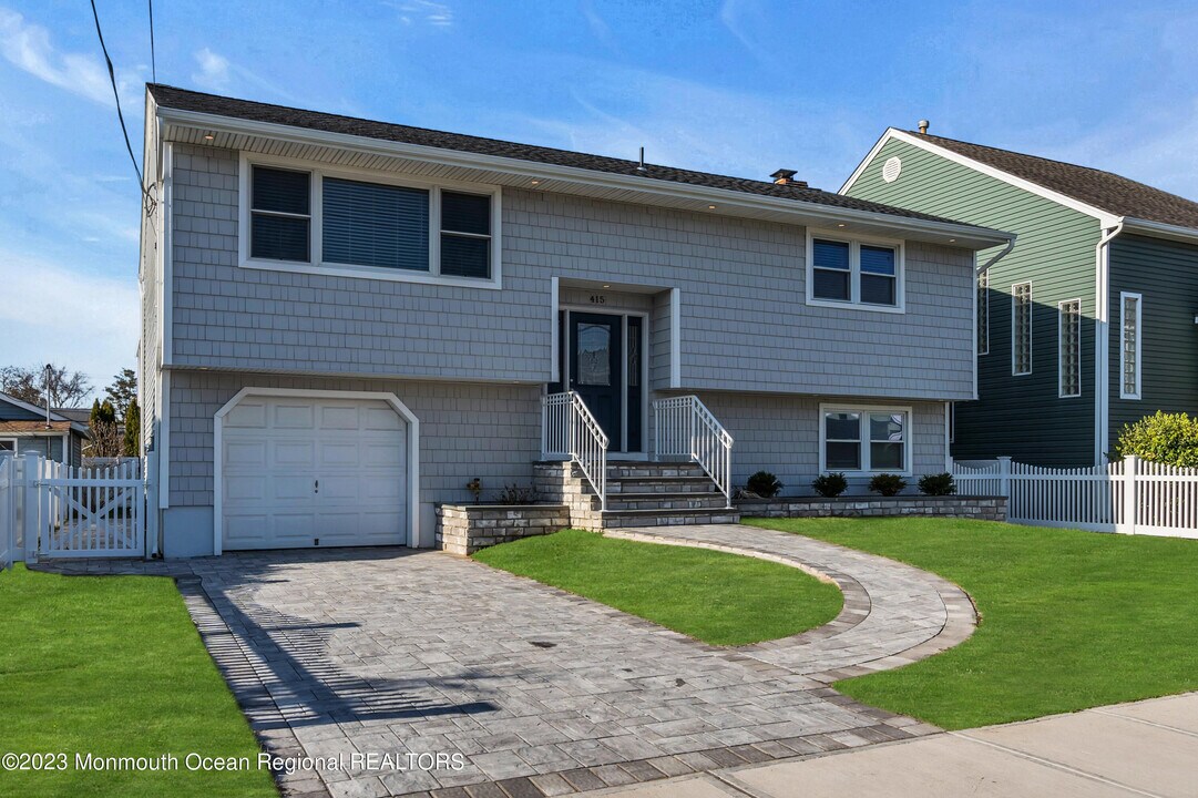 415 15th Ave in Belmar, NJ - Foto de edificio
