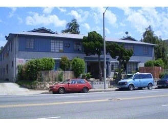 730 Crenshaw Blvd in Los Angeles, CA - Foto de edificio - Building Photo