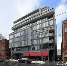 650 King St W in Toronto, ON - Building Photo - Building Photo