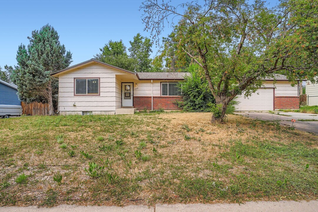 7152 S Washington St in Centennial, CO - Building Photo
