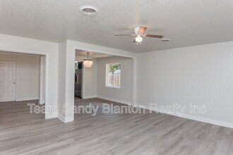 3995 Tom Ln Dr in Pensacola, FL - Building Photo - Building Photo