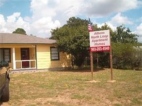 North Loop Apartments in Athens, TX - Building Photo - Building Photo