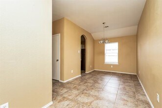 1611 Emily Ln in Seagoville, TX - Building Photo - Building Photo