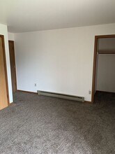 7911 60th Ave in Kenosha, WI - Building Photo - Building Photo