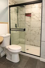 16 Garrison St, Unit 1 in Brunswick, ME - Building Photo - Building Photo