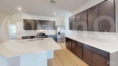 8654 W Orange Jubilee Dr in Marana, AZ - Building Photo - Building Photo