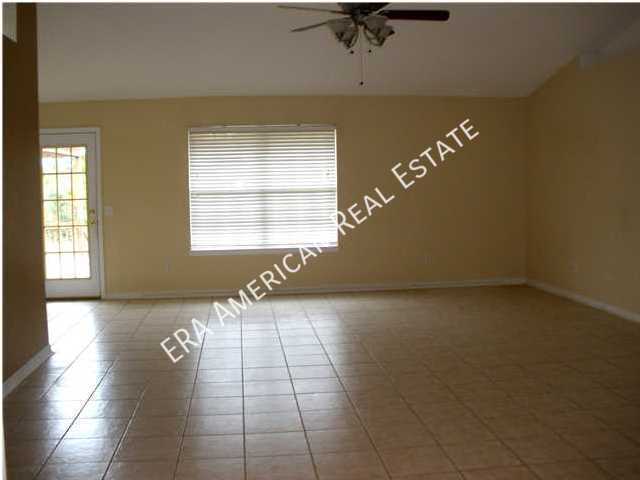 5151 Whitehurst Ln in Crestview, FL - Building Photo - Building Photo