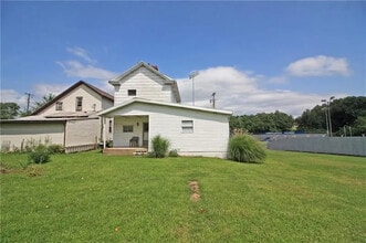219 Ohio St in Connellsville, PA - Building Photo - Building Photo