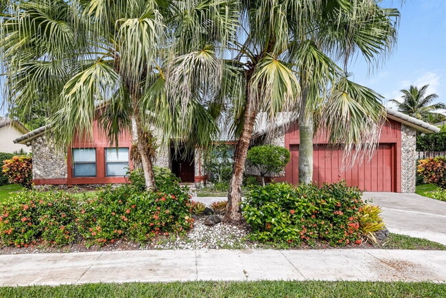 property at 21074 Shady Vista Ln