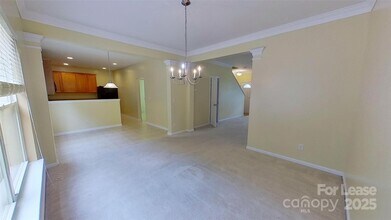 10818 Slalom Hill Rd in Charlotte, NC - Building Photo - Building Photo