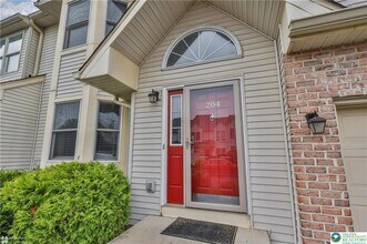 204 Ridings Cir in Macungie, PA - Building Photo - Building Photo