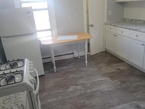 34 Lincoln Pl in Clifton, NJ - Building Photo - Building Photo