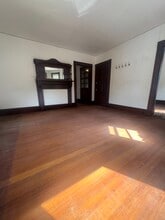 85 Chestnut St, Unit 2 in Brookline, MA - Building Photo - Building Photo