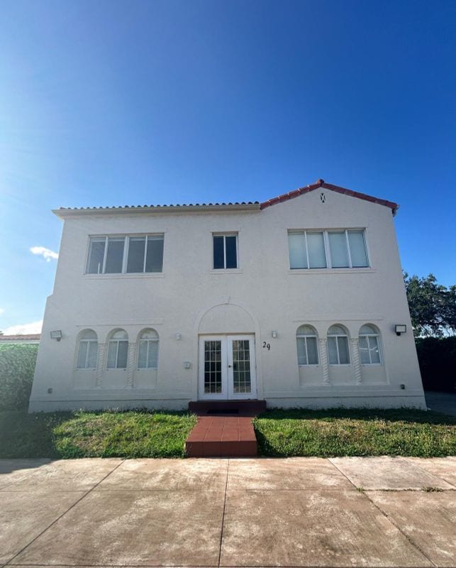 property at 29 Oviedo Ave