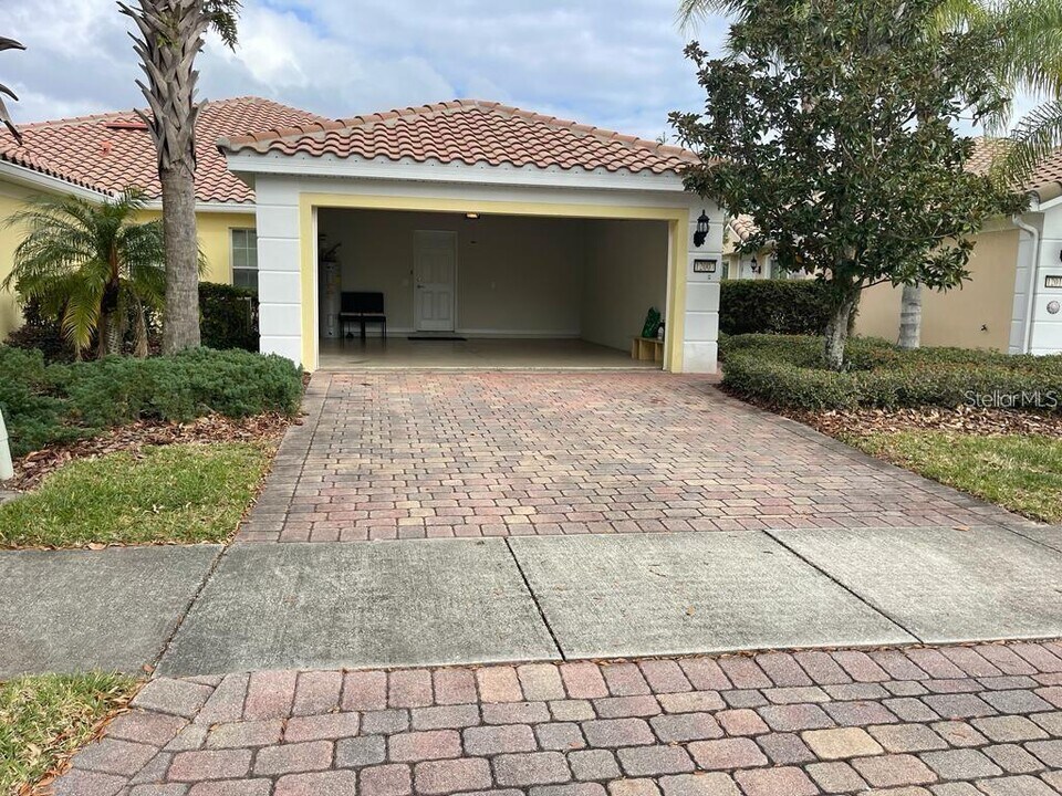 12007 Modena Ln in Orlando, FL - Building Photo