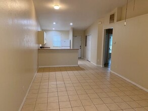 1416-1418 W 12th St in Lehigh Acres, FL - Building Photo - Building Photo