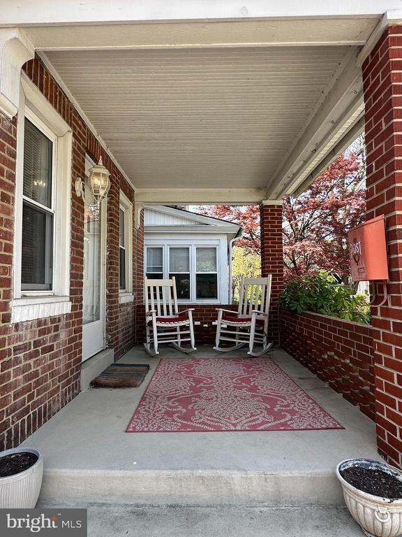 property at 610 Geddes St