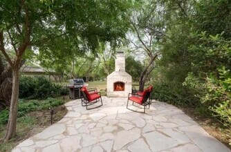 203 Hi Cir W in Horseshoe Bay, TX - Building Photo - Building Photo