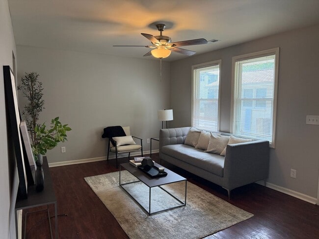 1304 Ireland St in Nashville, TN - Building Photo - Building Photo