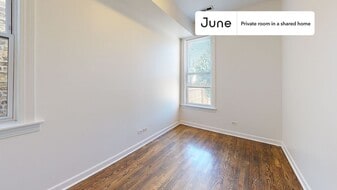 Room in Shared 3 bed/2 bath home in Chicago, IL - Building Photo