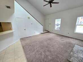 5640 Gates Landing Rd in Virginia Beach, VA - Building Photo - Building Photo