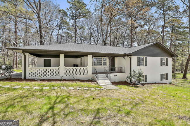 property at 2366 GA-92
