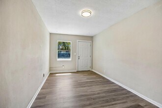 1629 E 9th St in Jacksonville, FL - Building Photo - Building Photo