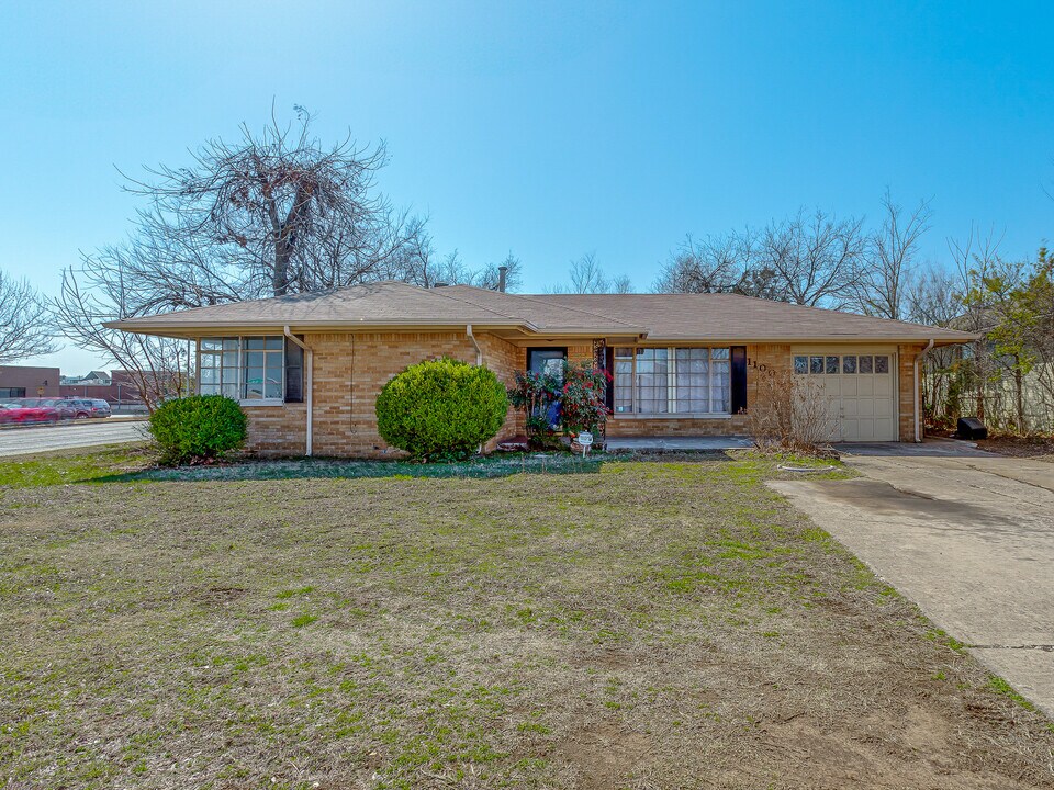 1100 N Wilshire Blvd in Oklahoma City, OK - Building Photo