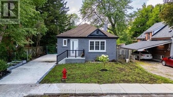 74 W 3rd St in Hamilton, ON - Building Photo