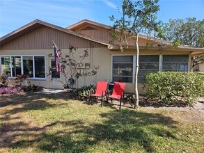 1908 Canterbury Ln in Sun City Center, FL - Building Photo - Building Photo