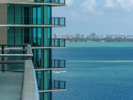 501 NE 31st St, Unit 2108 in Miami, FL - Building Photo