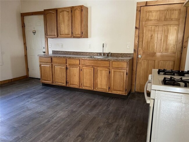 47 Chester St in Woonsocket, RI - Building Photo - Building Photo