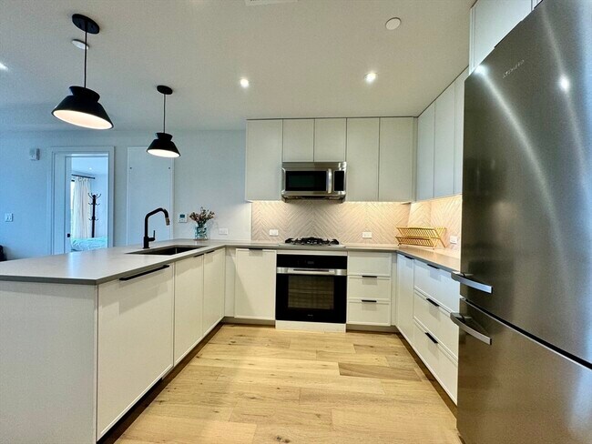 property at 1 Nevins Hill Way