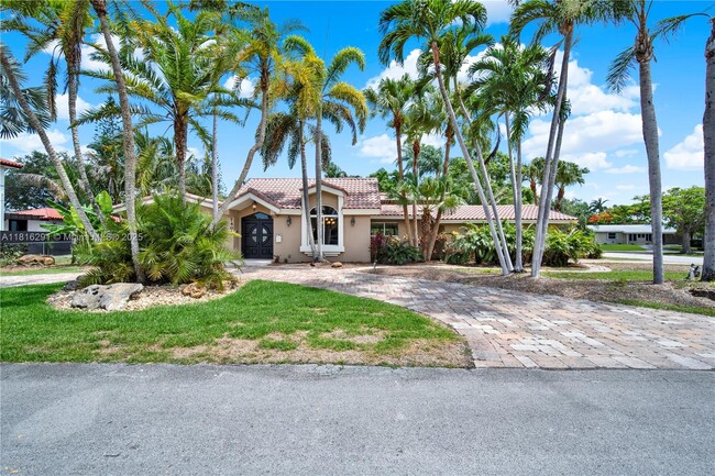 property at 7405 SW 134th St