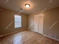 7939 W Sandidge Rd photo'