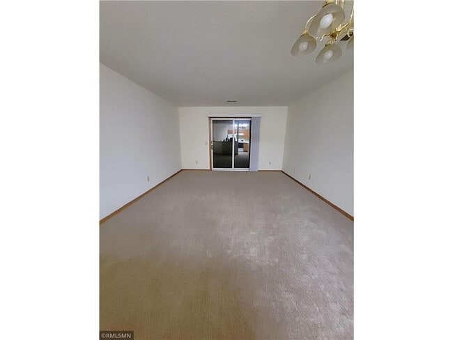 855 Highview Dr in New Richmond, WI - Building Photo - Building Photo