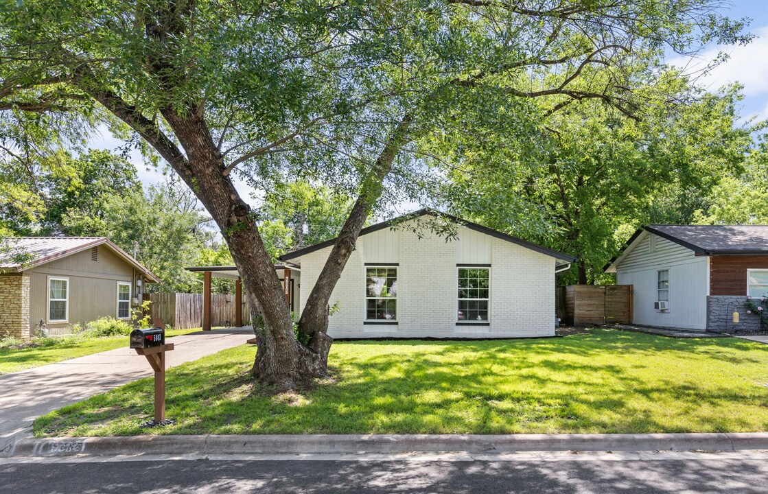 5803 Blythewood Dr in Austin, TX - Building Photo
