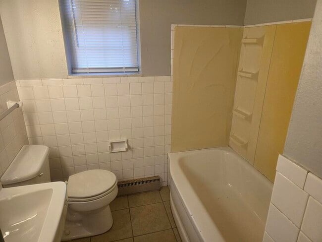 2826 S Pennsylvania St in Indianapolis, IN - Building Photo - Building Photo