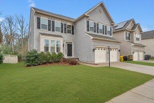 7592 Holly Ridge Dr in Glen Burnie, MD - Building Photo