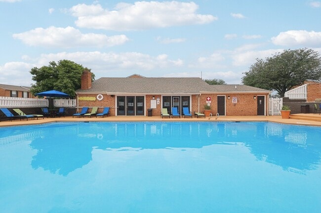 Wellington Place in Cincinnati, OH - Building Photo - Building Photo