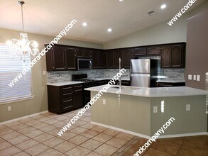 9701 Tapatio Dr NW in Albuquerque, NM - Building Photo - Building Photo