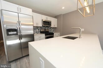 1900 N 4th St-Unit -UNIT 4 in Philadelphia, PA - Building Photo - Building Photo