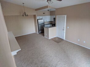 1709 King James St in Las Vegas, NV - Building Photo - Building Photo