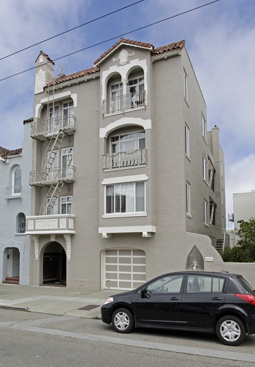 3670 Fillmore St in San Francisco, CA - Building Photo