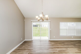 107 Bluffton Rd in Mooresville, NC - Building Photo - Building Photo