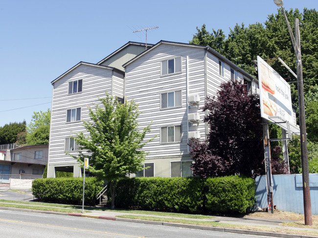 Laurel Apartments in Seattle, WA - Foto de edificio - Building Photo