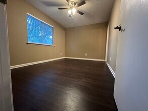 1815 Gracy Farms Ln, Unit A in Austin, TX - Foto de edificio - Building Photo