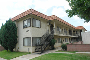 309 S Del Mar Ave Apartments